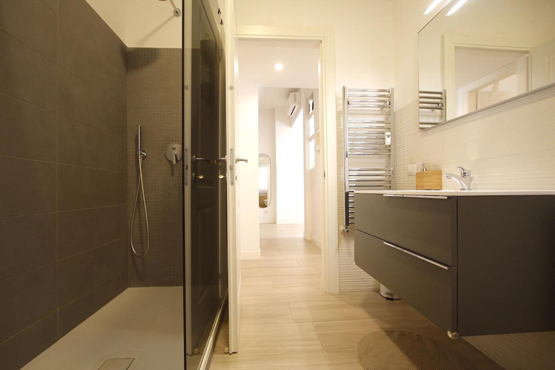 Tana House Rome
